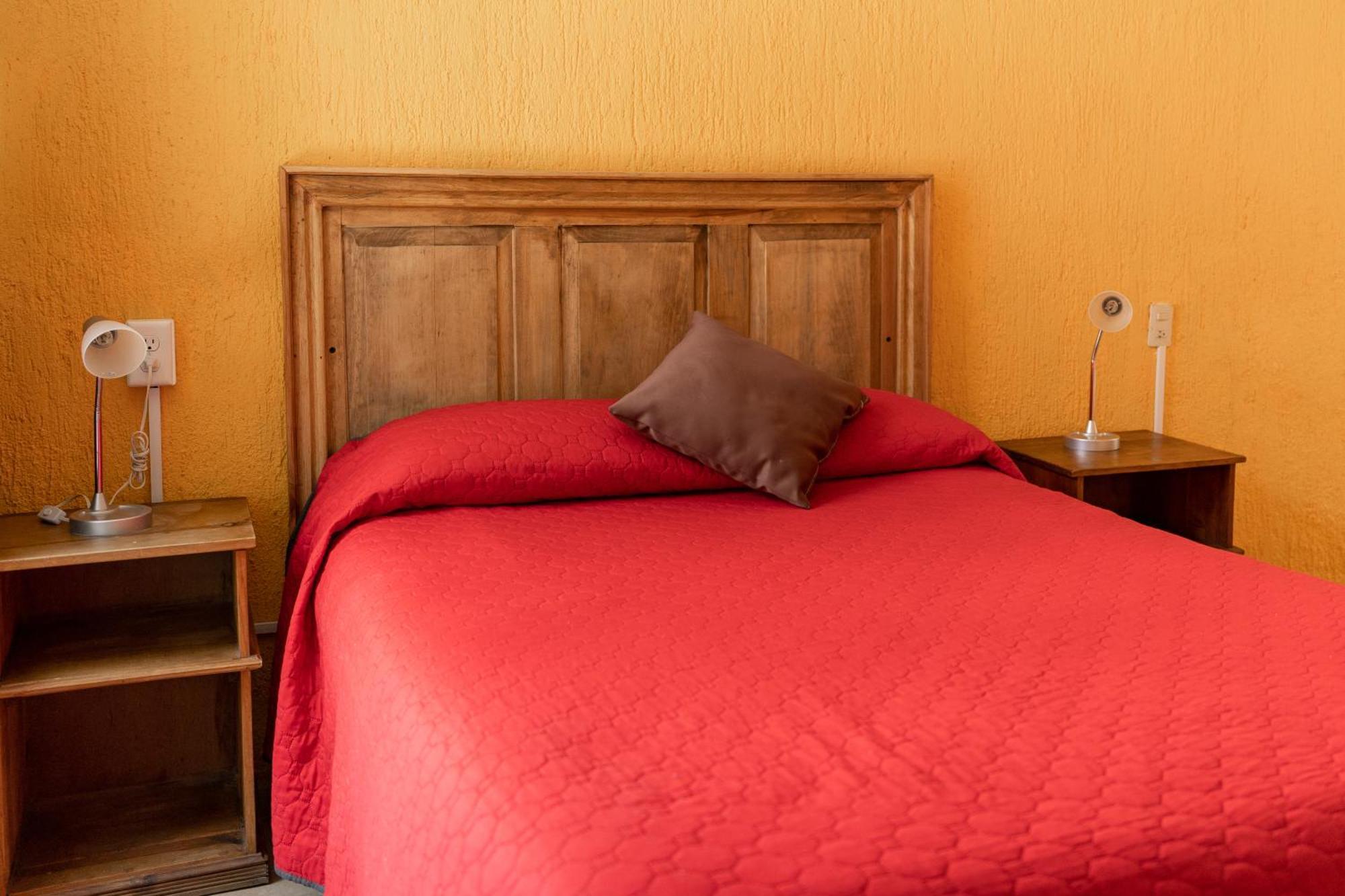 Hotel Casamia دولوريس إيدالغو المظهر الخارجي الصورة